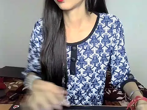 SIKSHA SINGH online show from 04-15-26, 03:30