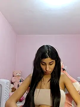 KaterinneMarie online show from 04-12-26, 02:00