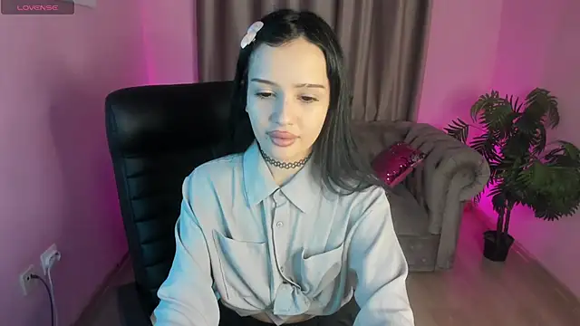 CamillaStars online show from 03-02-26, 01:51