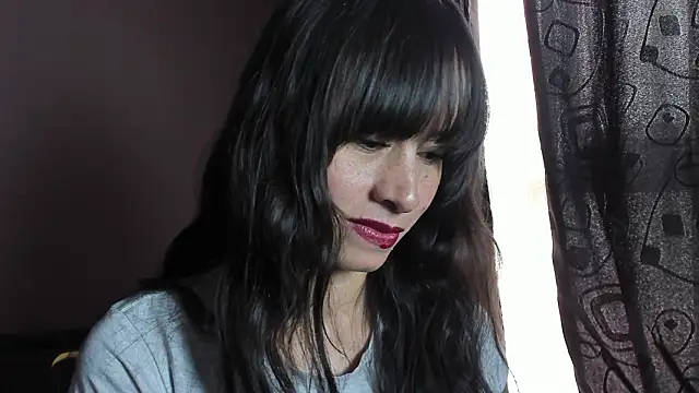 Snapshot of Mistymoon chatting on 03-12-26, 02:34 Mistymoon online show from 03-12-26, 02:34