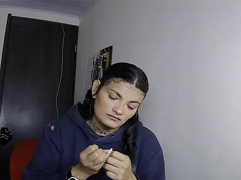 Snapshot of xoxo_Gotic chatting on 02-24-26, 11:58 xoxo Gotic online show from 02-24-26, 11:58