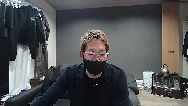 Snapshot of ryuaaaaa chatting on 03-01-26, 04:42 ryuaaaaa online show from 03-01-26, 04:42