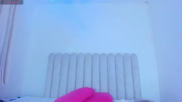 MiaFoox   online show from 03-20-26, 09:08