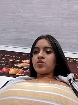 Snapshot of DulceCaroX chatting on 07-10-26, 02:08 DulceCaroX online show from 07-10-26, 02:08
