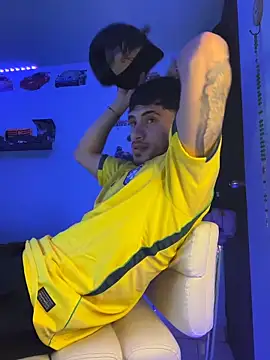 TOMAS CONOR online show from 04-01-26, 01:50