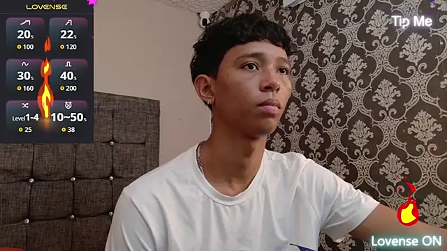 Little Twink19x online show from 05-24-26, 07:30