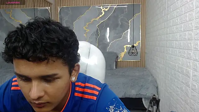 Snapshot of velvet_o chatting on 03-02-26, 04:14 velvet o online show from 03-02-26, 04:14