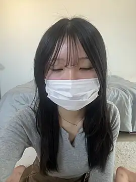 Snapshot of Hcup_MOMO chatting on 02-21-26, 02:23 Hcup MOMO online show from 02-21-26, 02:23