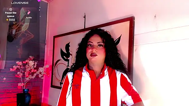 Snapshot of Mayka_Hot chatting on 02-23-26, 12:02 Mayka Hot online show from 02-23-26, 12:02