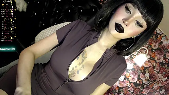 Snapshot of goddesspakshit chatting on 06-03-26, 12:02 goddesspakshit online show from 06-03-26, 12:02