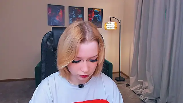 PortiaJefford online show from 02-23-26, 12:24