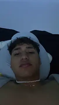 Alejandroml2 online show from 04-10-26, 07:57