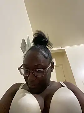 Sinfulwaterfalls online show from 04-21-26, 03:02