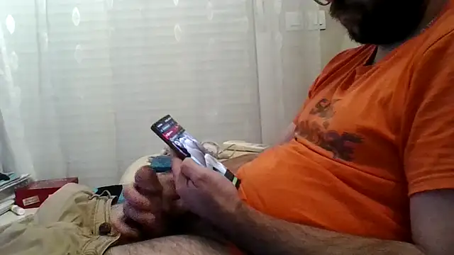 Snapshot of Florent1307 chatting on 08-06-26, 10:55 Florent1307 online show from 08-06-26, 10:55