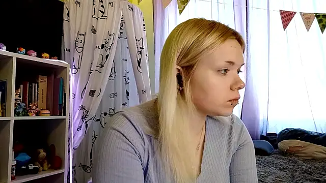 Snapshot of Karengilgun chatting on 02-23-26, 02:14 Karengilgun online show from 02-23-26, 02:14