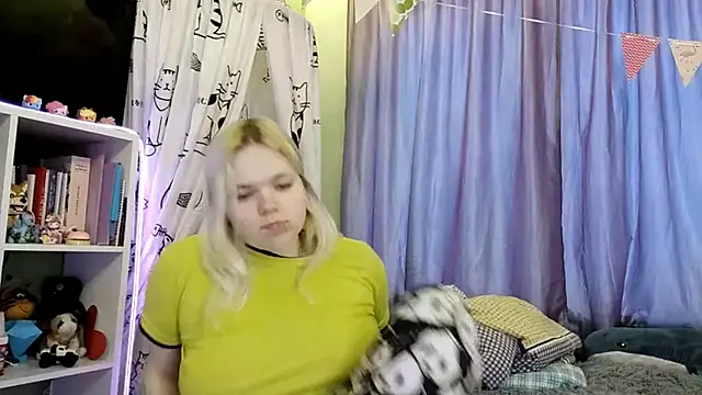 Snapshot of Karengilgun chatting on 02-27-26, 03:12 Karengilgun online show from 02-27-26, 03:12