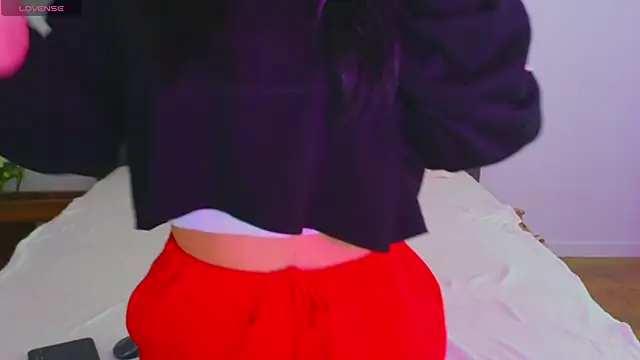 LauraDelightX online show from 03-11-26, 06:41