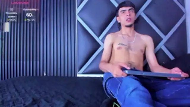 Endrick-23 online show from 04-18-26, 04:49