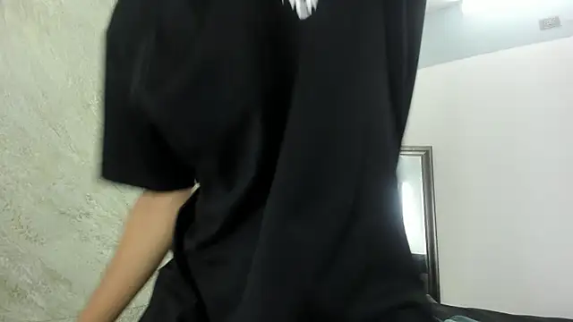 Snapshot of Mick-lollipop chatting on 05-02-26, 07:41 Mick-lollipop online show from 05-02-26, 07:41