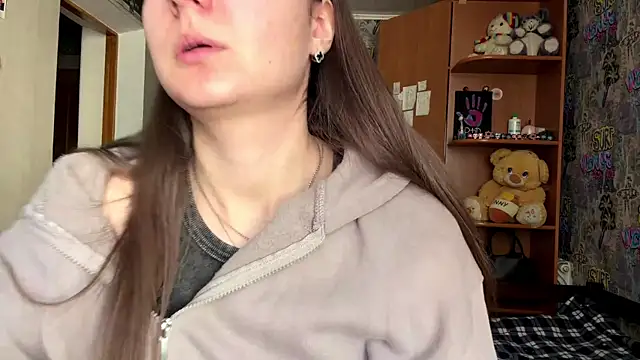 poly princess online show from 03-25-26, 09:15