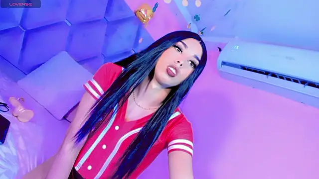 Daniiela Ember online show from 03-18-26, 11:46