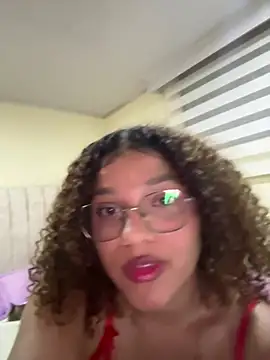 Snapshot of KendyLove_ chatting on 07-07-26, 08:18 KendyLove online show from 07-07-26, 08:18