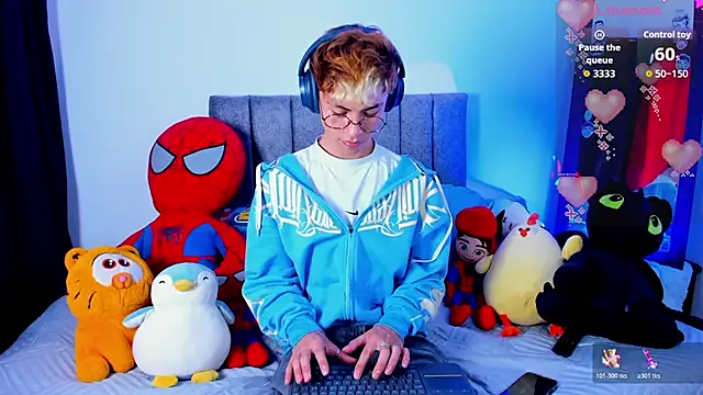 Callum 777 online show from 04-21-26, 04:12