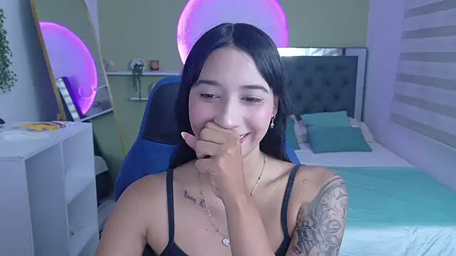 ivvoncute online show from 07-08-26, 01:21