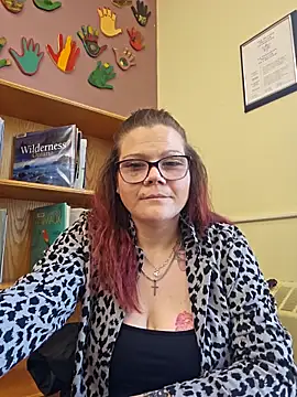Sexymilf6992 online show from 05-16-26, 06:28