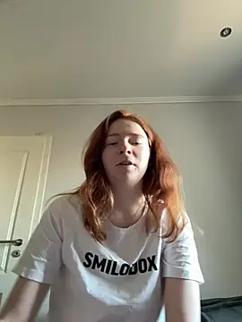 Snapshot of HoneyBunny18 chatting on 02-25-26, 02:16 HoneyBunny18 online show from 02-25-26, 02:16