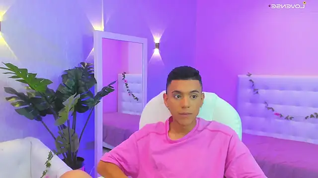 dominicjonnes online show from 03-28-26, 03:44