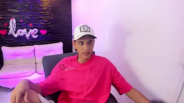 dominicjonnes online show from 04-22-26, 04:30