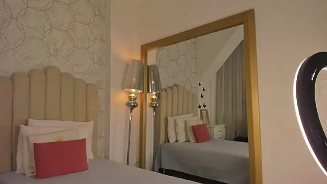 DrinkLau18 online show from 02-28-26, 03:29