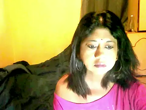 IndianPleasures21 online show from 04-24-26, 09:17