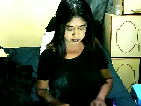 Snapshot of IndianPleasures21 chatting on 05-16-26, 02:16 IndianPleasures21 online show from 05-16-26, 02:16