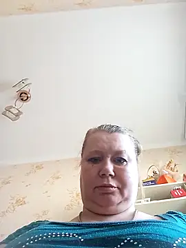 KiraStanton online show from 04-14-26, 06:52