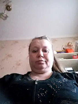 Snapshot of KiraStanton chatting on 04-23-26, 02:57 KiraStanton online show from 04-23-26, 02:57