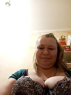 Snapshot of KiraStanton chatting on 04-24-26, 05:15 KiraStanton online show from 04-24-26, 05:15