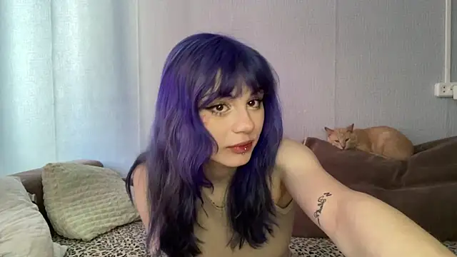 Emmibrilson online show from 03-08-26, 06:17