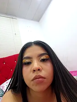 Snapshot of Ambarina_ chatting on 05-14-26, 03:24 Ambarina online show from 05-14-26, 03:24