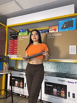 Snapshot of Ambarina_ chatting on 05-20-26, 11:27 Ambarina online show from 05-20-26, 11:27