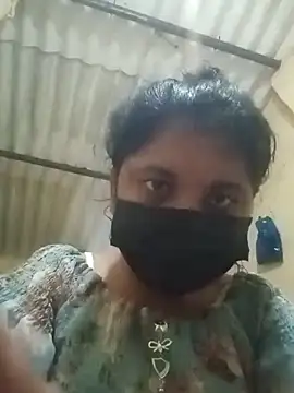 Snapshot of alwayspinky chatting on 02-28-26, 02:01 alwayspinky online show from 02-28-26, 02:01