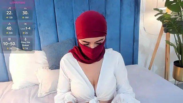  jamiila online show from 04-15-26, 04:36