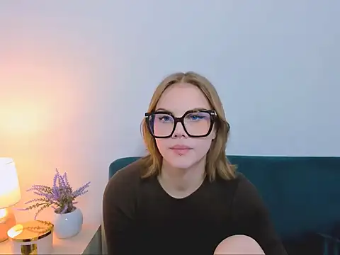 StormiSmooth online show from 04-21-26, 11:05