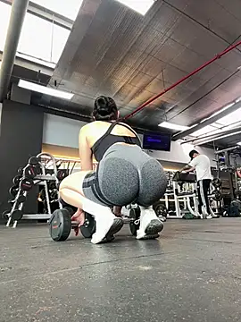 susi chimm online show from 03-25-26, 02:01