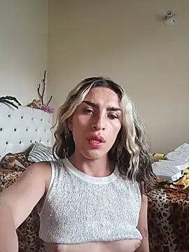 Snapshot of Crys_Talin chatting on 02-22-26, 08:29 Crys Talin online show from 02-22-26, 08:29