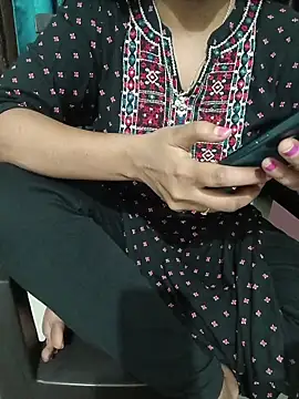 Queenlipx online show from 03-16-26, 03:05