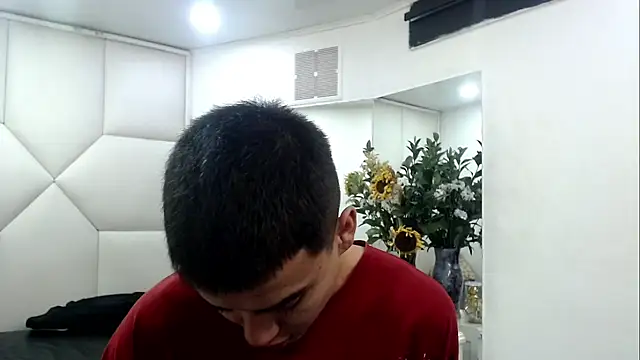 Snapshot of SanttiiBuck chatting on 02-24-26, 01:09 SanttiiBuck online show from 02-24-26, 01:09