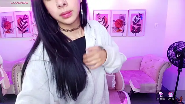 Snapshot of Chloe_meoww chatting on 05-20-26, 12:11 Chloe meoww online show from 05-20-26, 12:11