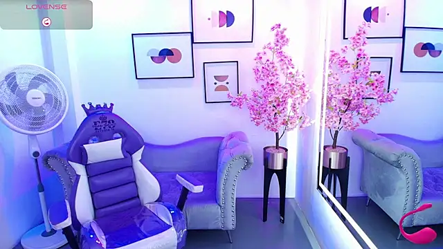 Chloe meoww online show from 07-21-26, 11:45